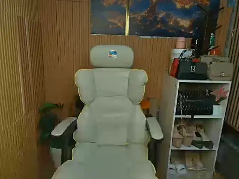 Deliciouscumsxz online show from July 14, 2026, 3:51 pm
