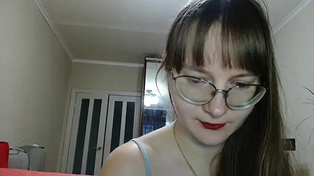 Snapshot of KiraGoldens chatting on November 27, 2025, 6:25 am KiraGoldens online show from November 27, 2025, 6:25 am