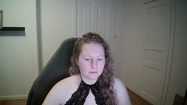 Snapshot of Girlnina-1995 chatting on February 25, 2025, 12:49 pm Girlnina-1995 online show from February 25, 2025, 12:49 pm