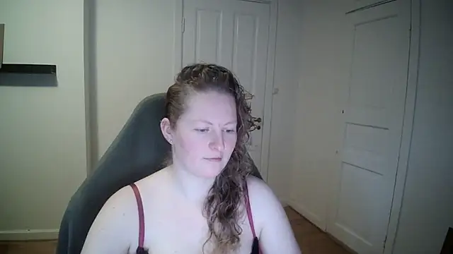 Snapshot of Girlnina-1995 chatting on January 30, 2025, 10:29 am Girlnina-1995 online show from January 30, 2025, 10:29 am