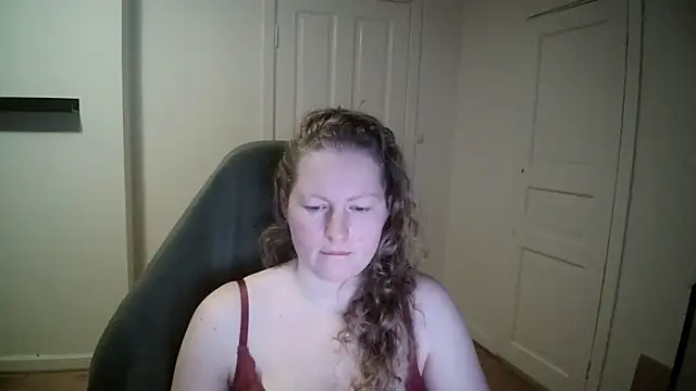 Snapshot of Girlnina-1995 chatting on February 17, 2025, 9:10 pm Girlnina-1995 online show from February 17, 2025, 9:10 pm