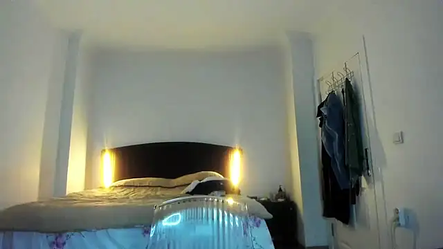 Snapshot of seloriya chatting on December 21, 2025, 8:53 pm seloriya online show from December 21, 2025, 8:53 pm