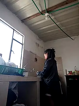 Snapshot of Bigassmommy_x chatting on September 26, 2025, 4:03 pm Bigassmommy x online show from September 26, 2025, 4:03 pm