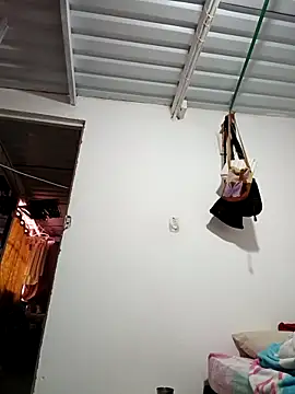 Bigassmommy x online show from April 5, 2026, 2:02 pm