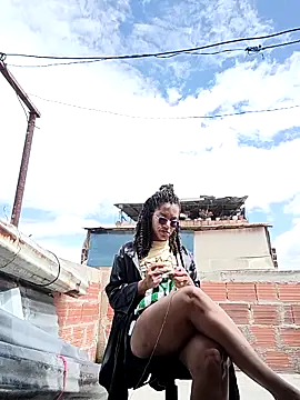 Snapshot of Bigassmommy_x chatting on October 1, 2025, 2:43 pm Bigassmommy x online show from October 1, 2025, 2:43 pm