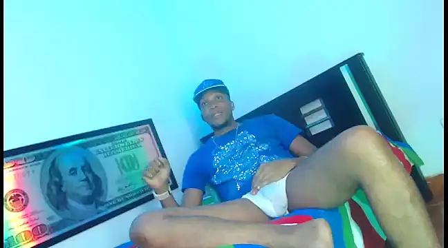 Snapshot of bigdickxblackx chatting on January 29, 2025, 5:51 am bigdickxblackx online show from January 29, 2025, 5:51 am