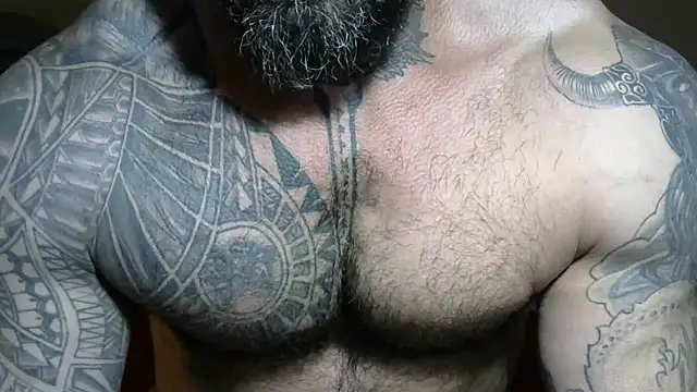 Snapshot of muscle1976 chatting on December 30, 2024, 12:32 am muscle1976 online show from December 30, 2024, 12:32 am