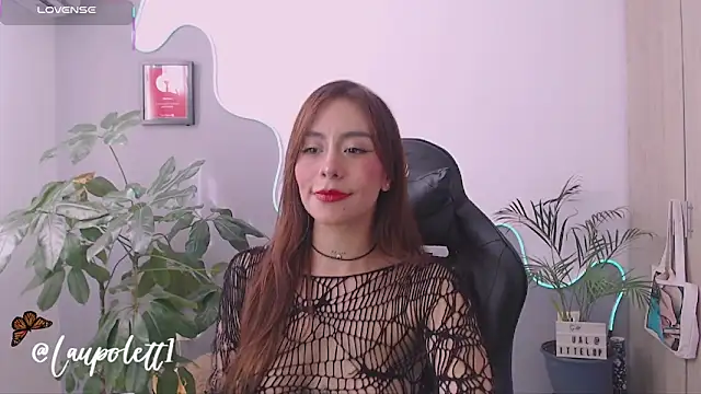 LauPolett online show from December 14, 2025, 8:14 pm