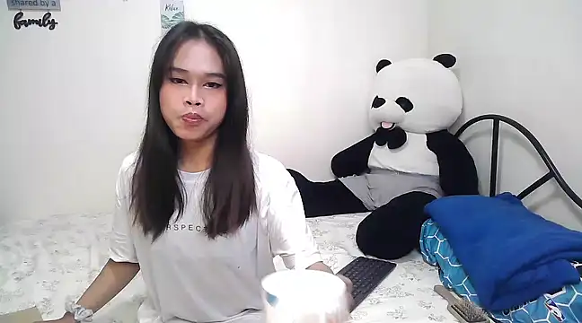 Snapshot of rihanna22 chatting on March 1, 2025, 7:08 am rihanna22 online show from March 1, 2025, 7:08 am