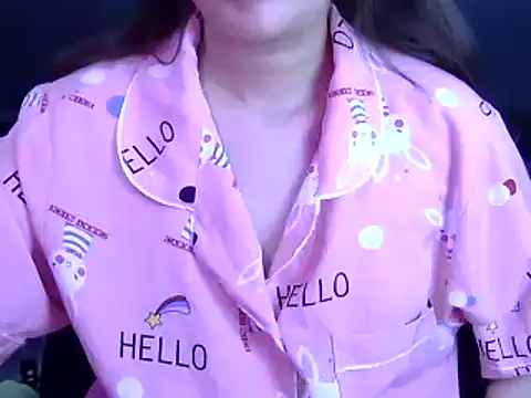 Snapshot of Bee_2k chatting on April 5, 2026, 4:08 am Bee 2k online show from April 5, 2026, 4:08 am