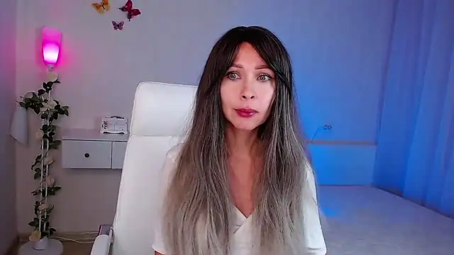 wendifoste online show from October 14, 2025, 5:46 pm