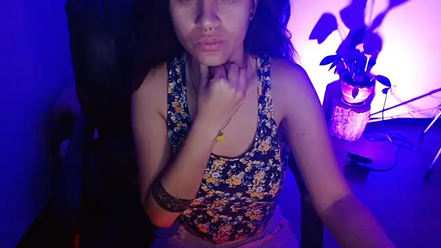 dominica-3 online show from April 17, 2026, 7:33 am