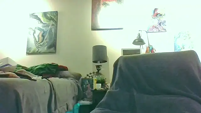 Snapshot of eatmeplease44 chatting on September 29, 2025, 6:24 pm eatmeplease44 online show from September 29, 2025, 6:24 pm