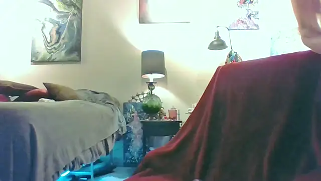 Snapshot of eatmeplease44 chatting on October 5, 2025, 8:38 am eatmeplease44 online show from October 5, 2025, 8:38 am