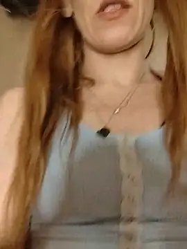 eatmeplease44 online show from June 14, 2026, 12:51 am