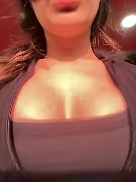 MeganKitty  online show from September 15, 2025, 12:05 pm