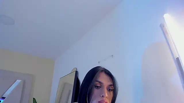 Snapshot of malejabenzz chatting on March 5, 2025, 7:06 pm malejabenzz online show from March 5, 2025, 7:06 pm