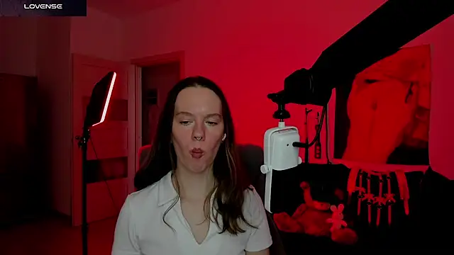 DivineBite online show from March 23, 2026, 2:17 pm