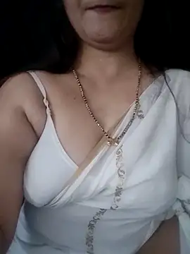 Snapshot of seema4xxxfun chatting on May 14, 2026, 6:32 am seema4xxxfun online show from May 14, 2026, 6:32 am