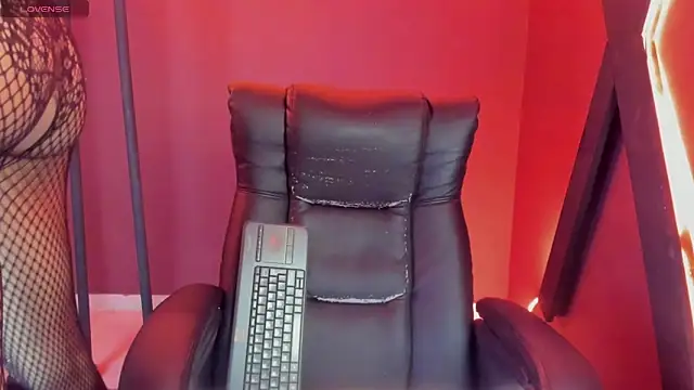 liagirl cute online show from March 2, 2025, 2:30 am