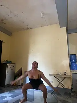 Snapshot of sweetyula chatting on December 3, 2025, 11:36 pm sweetyula online show from December 3, 2025, 11:36 pm