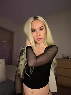 xDinnax online show from October 27, 2025, 1:56 pm