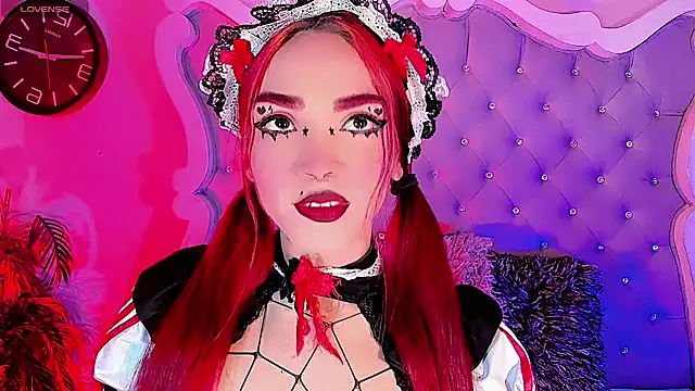 LeyXandrabraz online show from May 8, 2026, 8:23 pm