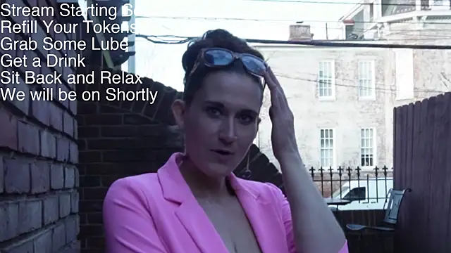 Snapshot of RhiCon chatting on March 5, 2025, 3:07 pm RhiCon online show from March 5, 2025, 3:07 pm