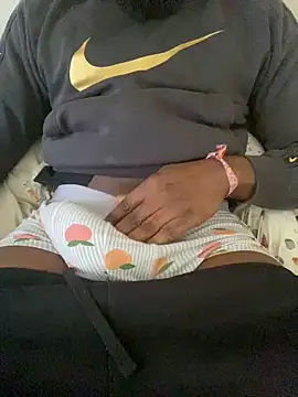 calystorme online show from February 17, 2025, 3:22 pm