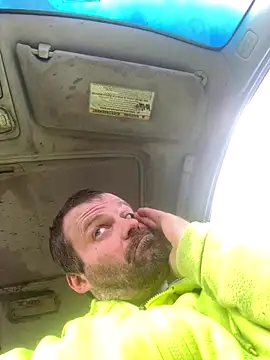 charactrzero online show from November 28, 2025, 4:18 pm