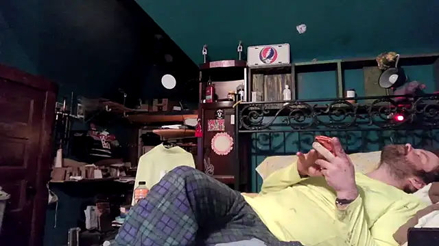 Snapshot of charactrzero chatting on February 22, 2026, 4:26 am charactrzero online show from February 22, 2026, 4:26 am