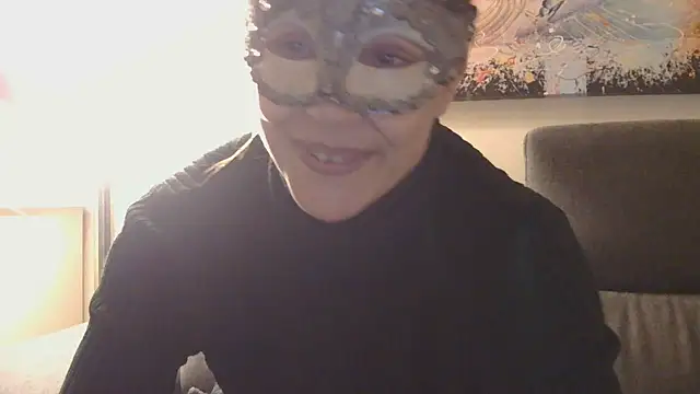 minouminouxxx2 online show from December 16, 2024, 8:16 pm