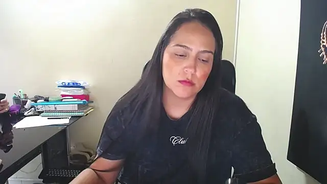 kendall 52 online show from October 10, 2025, 2:40 pm