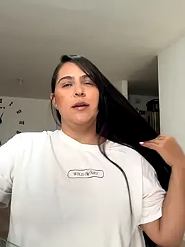 kendall 52 online show from September 30, 2025, 5:41 pm