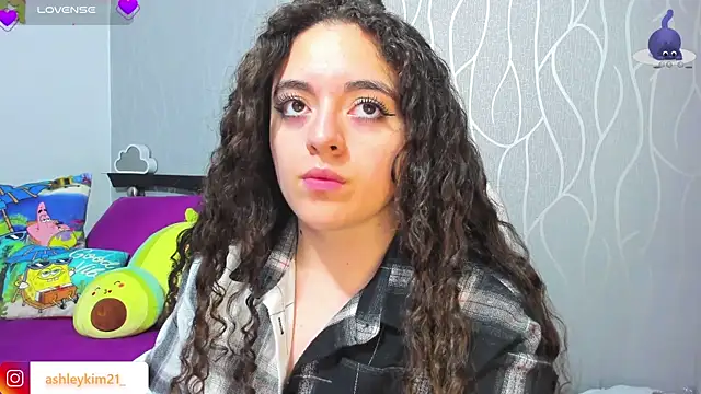 AshleyKim  online show from November 29, 2025, 12:44 am