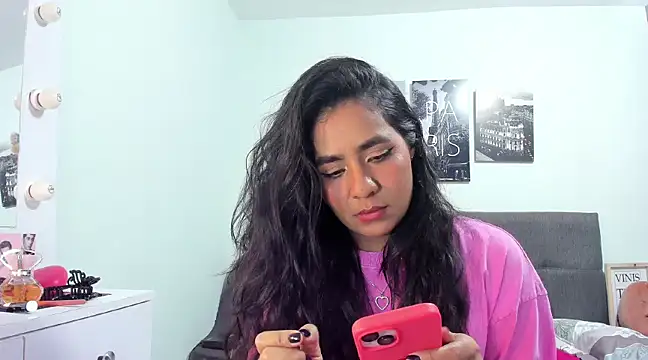 valeryvegas 2 online show from March 7, 2025, 3:19 am