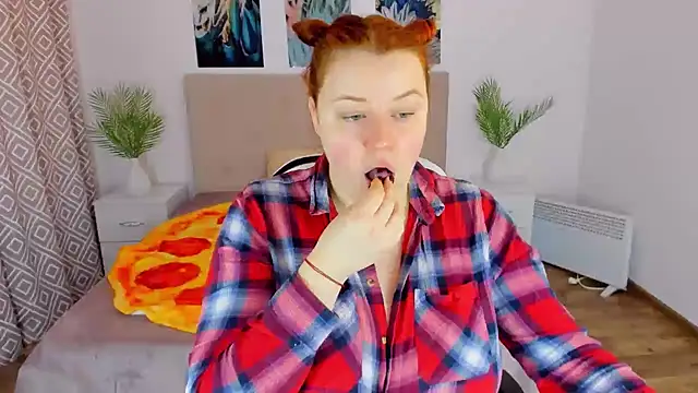 Snapshot of PolinaSalvatore chatting on January 30, 2025, 8:54 am PolinaSalvatore online show from January 30, 2025, 8:54 am