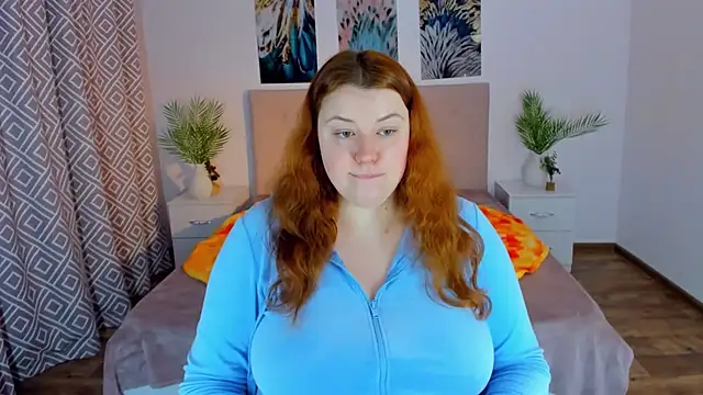 Snapshot of PolinaSalvatore chatting on January 23, 2025, 4:15 pm PolinaSalvatore online show from January 23, 2025, 4:15 pm