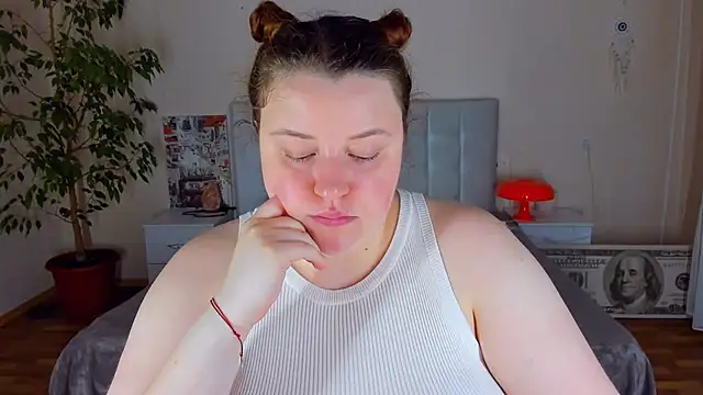 Snapshot of PolinaSalvatore chatting on July 29, 2026, 10:31 pm PolinaSalvatore online show from July 29, 2026, 10:31 pm