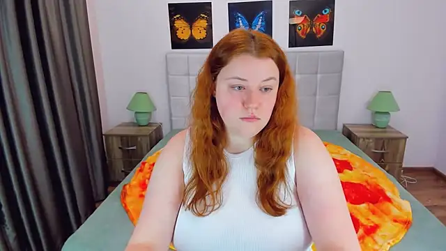 Snapshot of PolinaSalvatore chatting on January 15, 2025, 5:05 pm PolinaSalvatore online show from January 15, 2025, 5:05 pm
