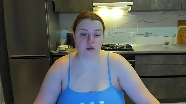 Snapshot of PolinaSalvatore chatting on February 24, 2025, 2:58 pm PolinaSalvatore online show from February 24, 2025, 2:58 pm