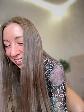 EvaCatt online show from March 17, 2026, 3:31 am