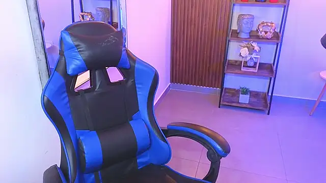 Snapshot of Kenya--Buhle chatting on January 31, 2026, 7:12 pm Kenya--Buhle online show from January 31, 2026, 7:12 pm