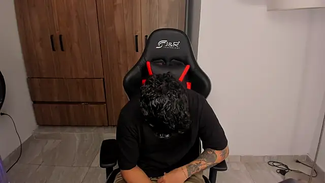 Jake simons online show from October 2, 2025, 12:08 pm