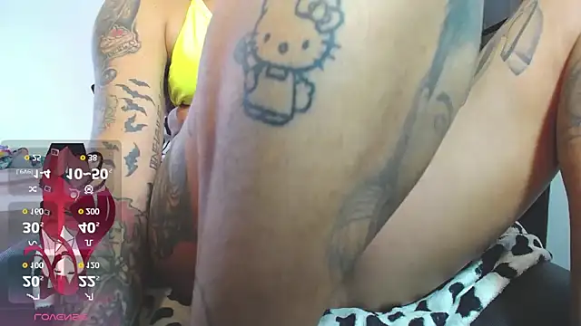 girl tatto13 online show from October 16, 2025, 3:31 pm