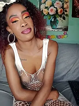 Slenderxxx2 online show from May 30, 2026, 8:14 pm