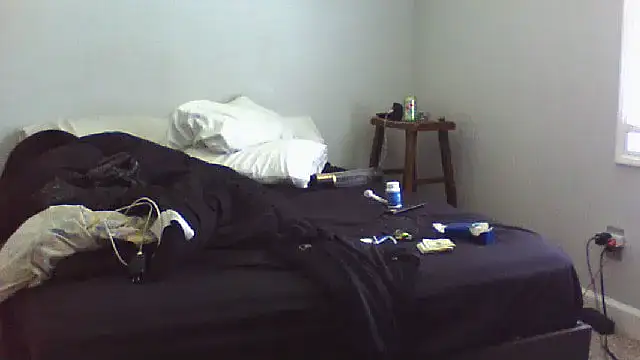 Snapshot of J-Dubb chatting on April 26, 2026, 5:32 pm J-Dubb online show from April 26, 2026, 5:32 pm