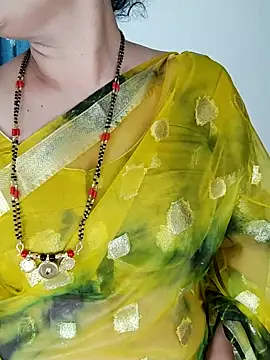 Snapshot of Indian_desi_wife chatting on October 22, 2025, 3:39 am Indian desi wife online show from October 22, 2025, 3:39 am