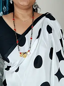 Snapshot of Indian_desi_wife chatting on November 22, 2025, 6:07 pm Indian desi wife online show from November 22, 2025, 6:07 pm