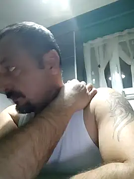 serkan201852 online show from February 28, 2025, 9:01 pm